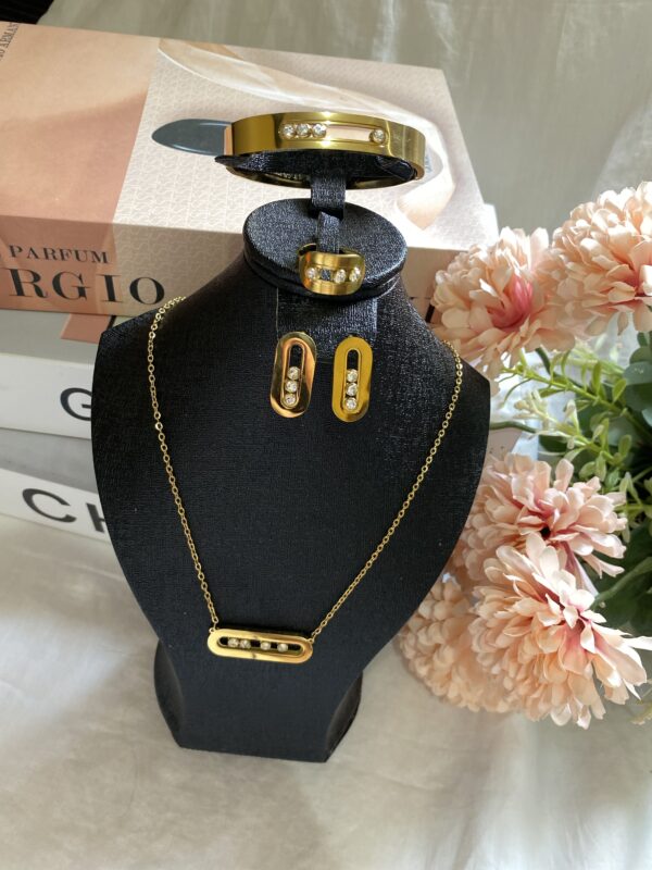 Parure Messika