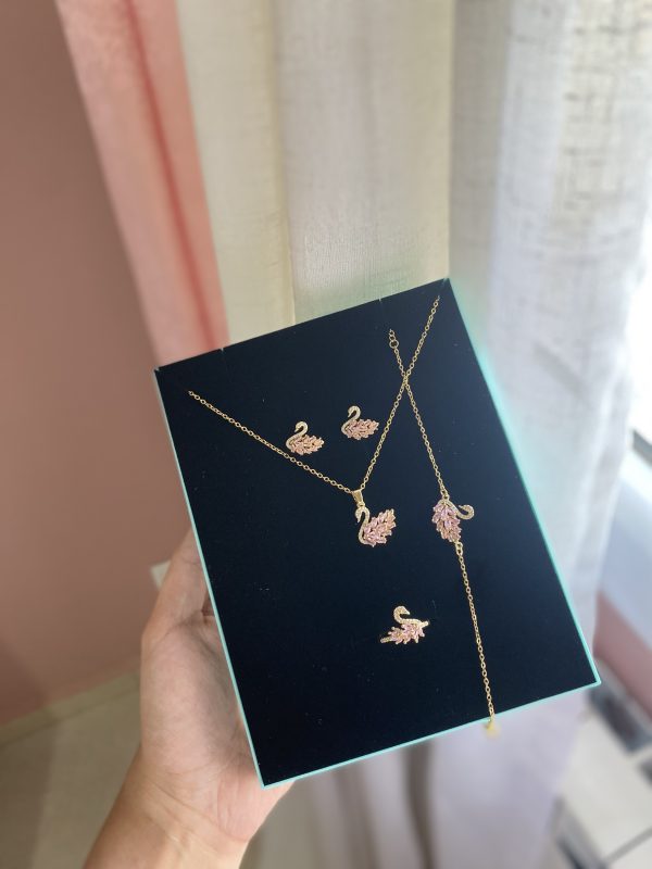 Parure swan طقم البجعة